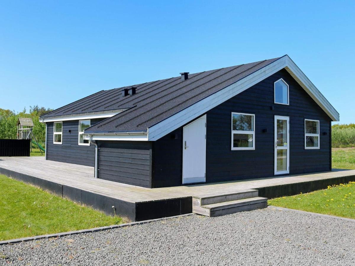 8 Person Holiday Home In Hadsund Exterior photo